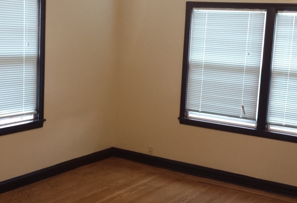 Studio, 1 bath, 450 sqft, $1,695, Unit 14