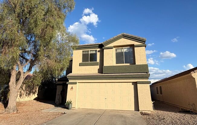 Beautiful 4 Bedroom Home for Rent in Goodyear! **NEW CARPET & NEW PAINT**