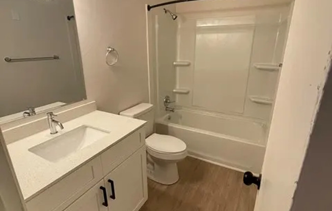 2 beds, 1 bath, 1,200 sqft, $1,350