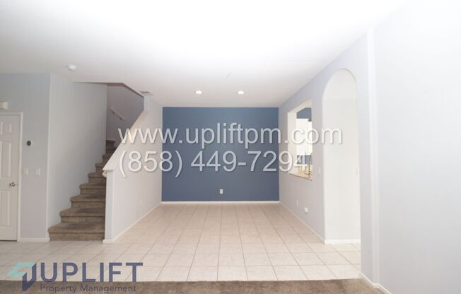 4 Bed 2.5 Bath Townhouse in Oceanside AVAILABLE NOW!