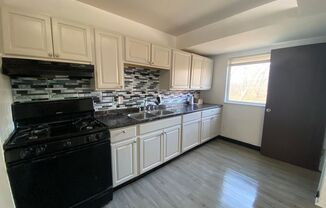 3 beds, 1 bath, $1,350