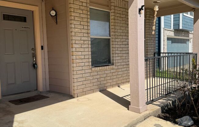 Welcome home to 204 Gatewood Oaks!