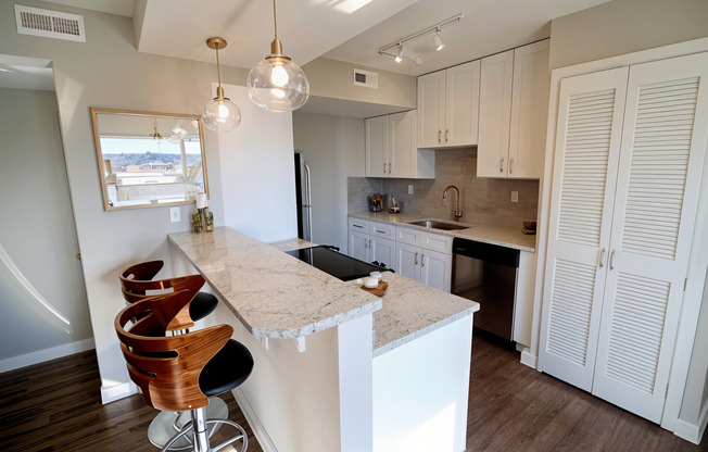 1 bed, 1 bath, 536 sqft, $1,150, Unit 504