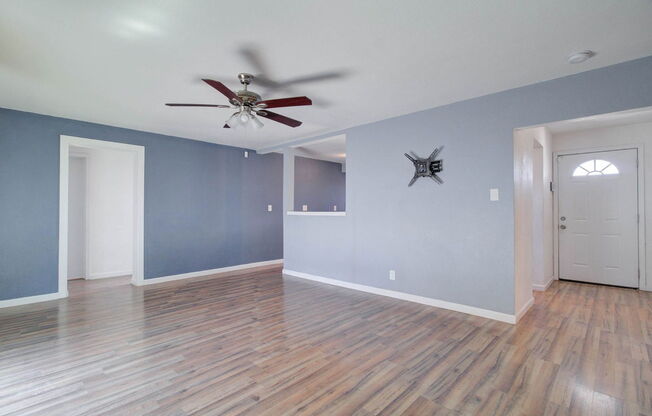 5657 N 39 AVE