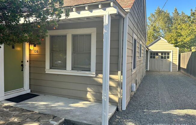 2 beds, 1 bath, $3,000