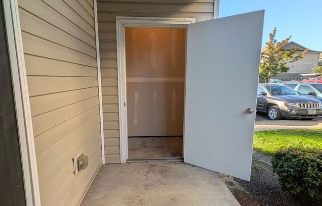 2 beds, 2 baths, 994 sqft, $1,432, Unit A101