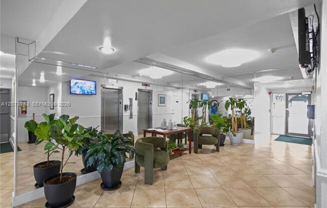2 beds, 2 baths, $3,000, Unit # 1204