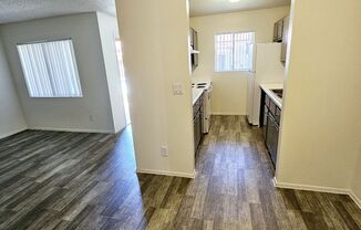 1 bed, 1 bath, 730 sqft, $999