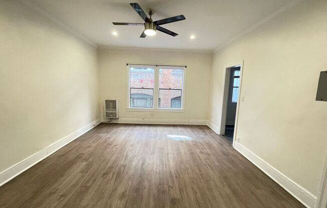 Studio, 1 bath, $1,300, Unit 202