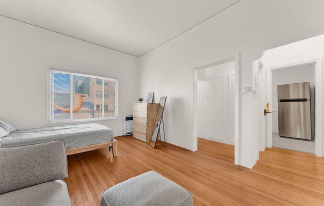Studio, 1 bath, $1,895, Unit 123
