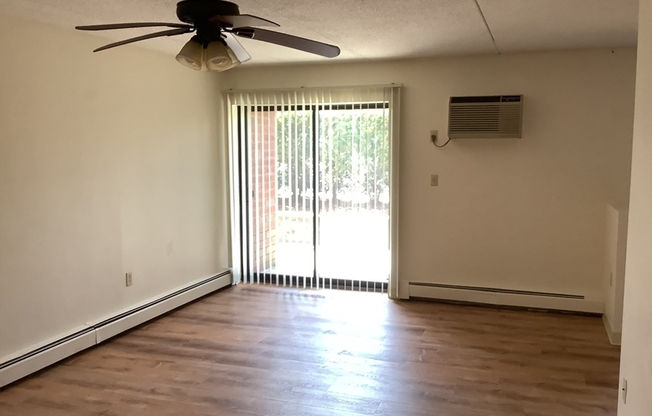 1 bed, 1 bath, 780 sqft, $2,250, Unit 110