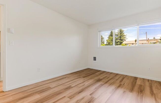 1 bed, 1 bath, 540 sqft, $1,300, Unit 19