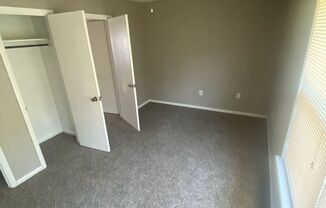 2 beds, 1.5 baths, 960 sqft, $1,075, Unit 27