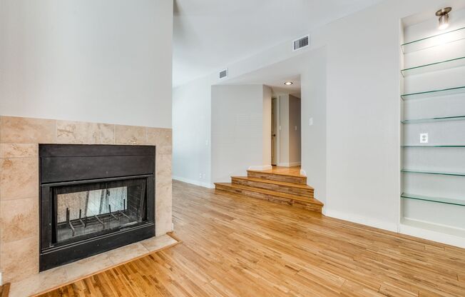 Adorable 1 bedroom 1 bath condo with spacious private outdoor patio!