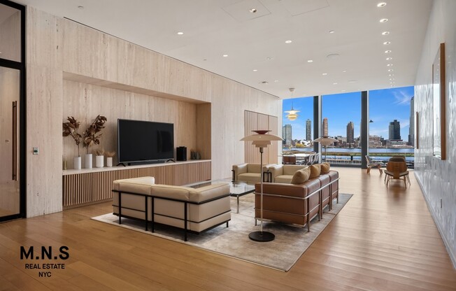 1 bed, 1 bath, $5,500, Unit 7-J