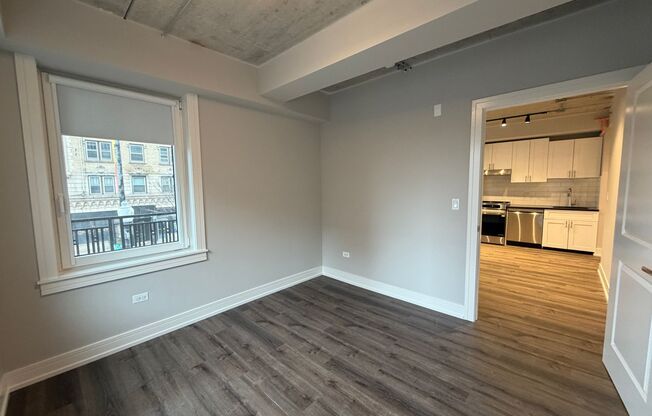 2 beds, 2 baths, 908 sqft, $3,550, Unit 952-205