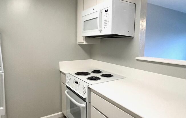 1 bed, 1 bath, 595 sqft, $2,695, Unit 103
