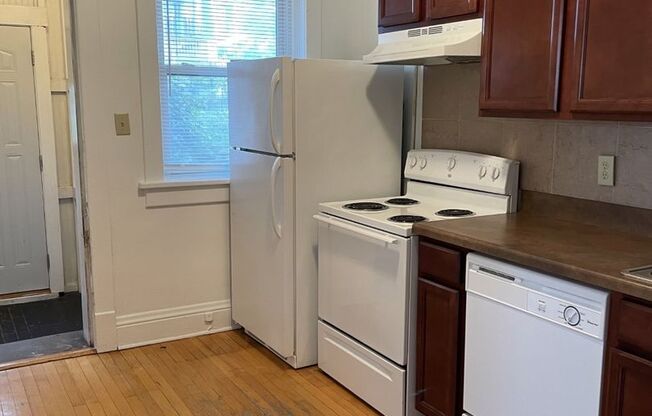 1 bed, 1 bath, 550 sqft, $795, Unit 3