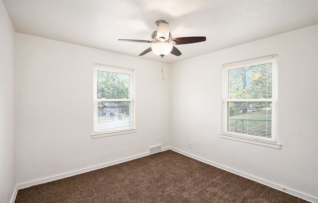 1 bed, 1 bath, 550 sqft, $775, Unit 1415 Unit #202