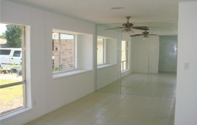 13307 OAK LEDGE DR