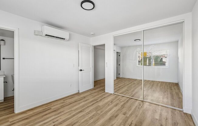 1 bed, 1 bath, 530 sqft, $2,345, Unit 27