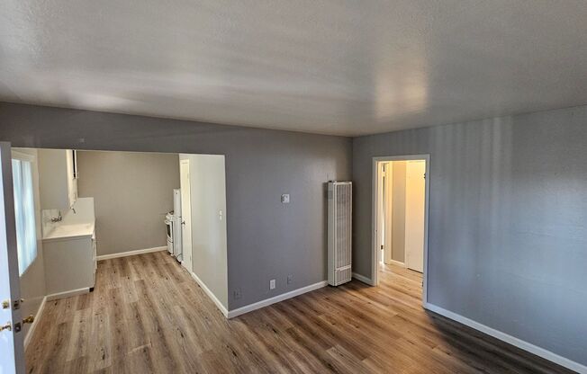 335 - 2033 Beatrice Ct