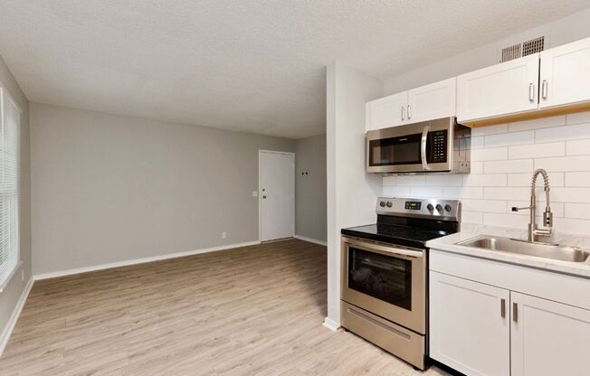 1 bed, 1 bath, 600 sqft, $1,349