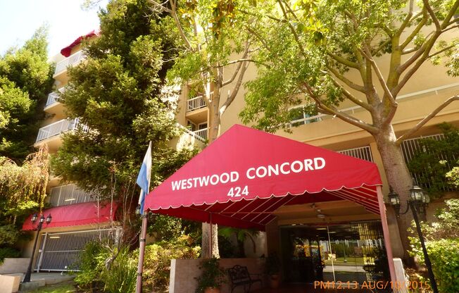 1 BEDROOM/1 BATH APARTMENT - NEAR UCLA CAMPUS & WESTWOOD VILLAGE