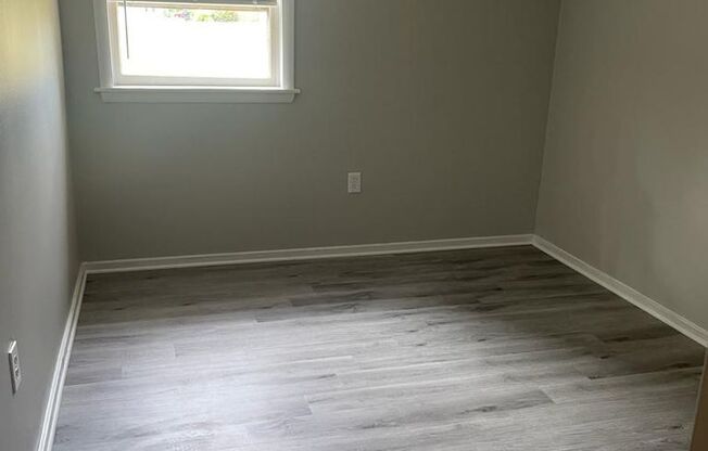 Studio, 1 bath, 700 sqft, $850, Unit A4