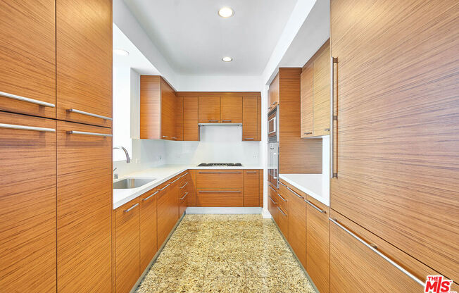 2 beds, 2 baths, 1,580 sqft, $6,695, Unit 35I