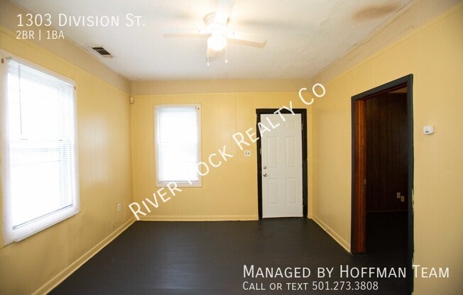 1303 DIVISION ST
