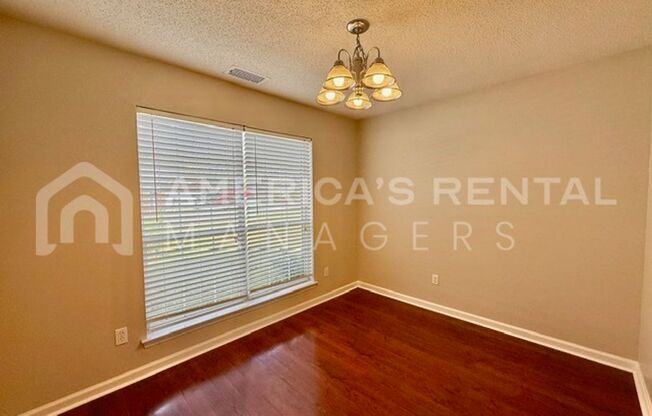 3 beds, 2 baths, $1,595