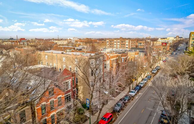 2318 N. Southport