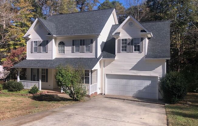 Four bedroom, 2.5 half bath Farm House Style Home in Matthews!