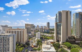 Aloha Towers