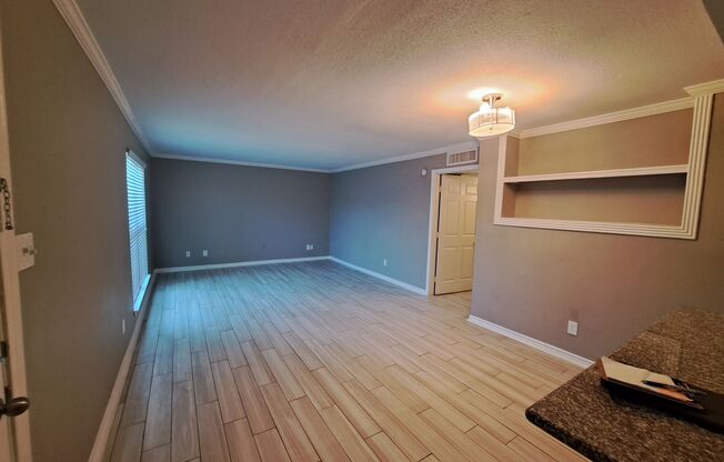 2 beds, 2 baths, 1,024 sqft, $1,588, Unit 1823