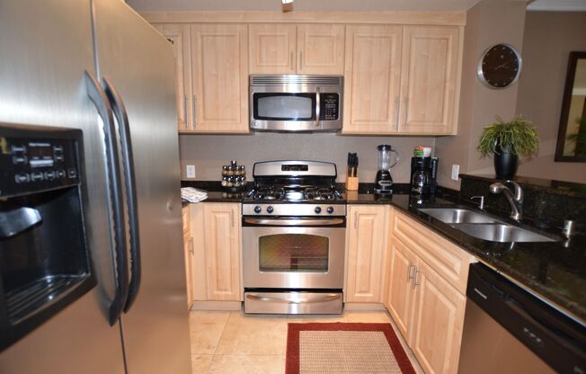 1 bed, 1 bath, $1,795, Unit 235