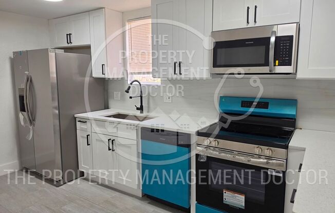 Comfortable 3-Bedroom Home in Prime Tampa Location – Fully Remodeled!