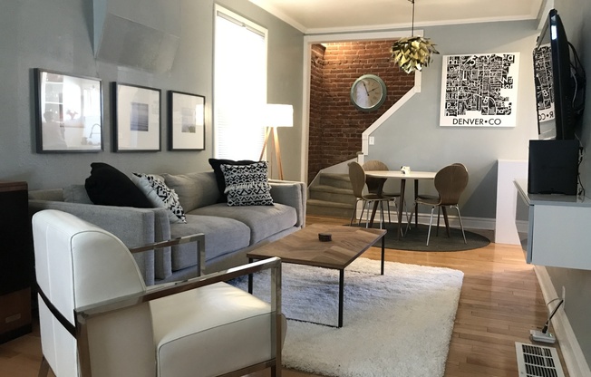 Bright and Cozy 2-Bedroom in Sunnyside with Garage and Yard!
