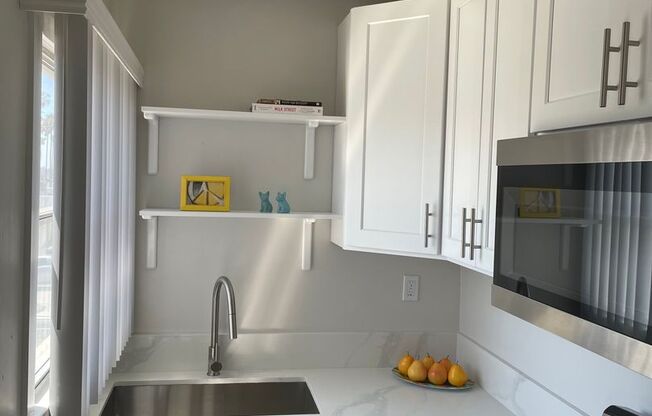 1 bed, 1 bath, 600 sqft, $1,775, Unit 13 1/2