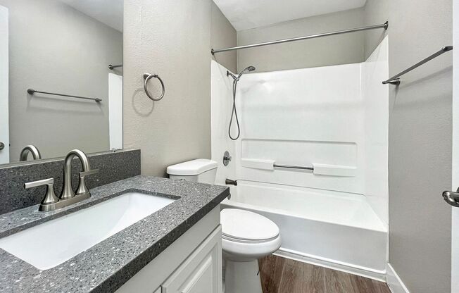 2 beds, 2 baths, 880 sqft, $2,448, Unit 02-203