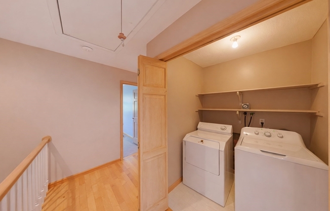 465 FELLSWAY E