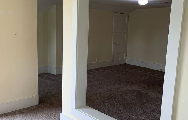 Studio Apartment on 2nd Floor of House Available Now