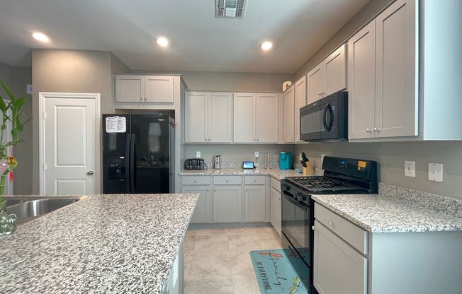 (Fully Furnished) 4 Bedroom + Loft,  3 Full Bath, Gated Community in SouthWest.