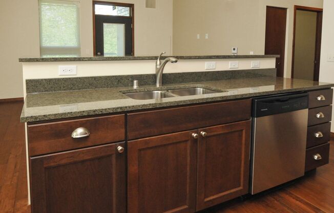 1 bed, 1 bath, 625 sqft, $1,810, Unit 401
