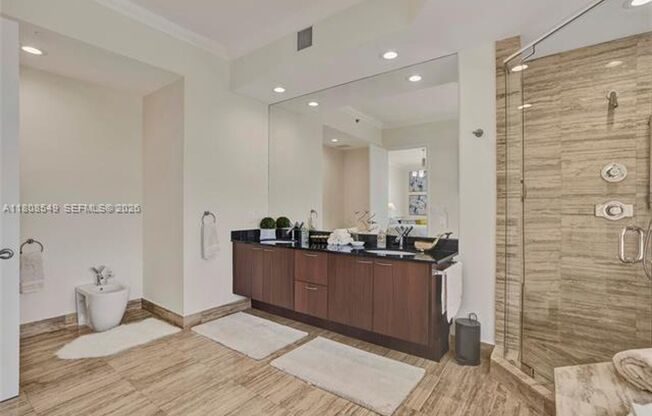 3 beds, 3.5 baths, $12,050, Unit # 1604