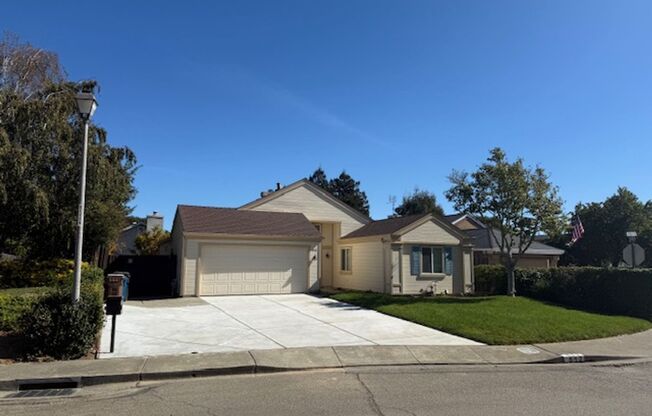 Beautiful 3-Bedroom Benicia Home