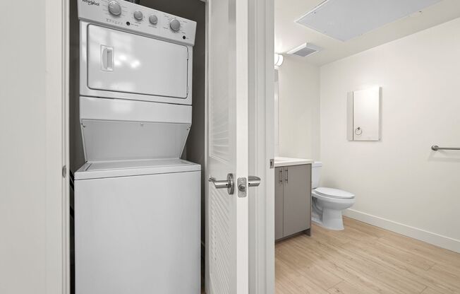 2 beds, 1 bath, 1,005 sqft, $3,645, Unit 502