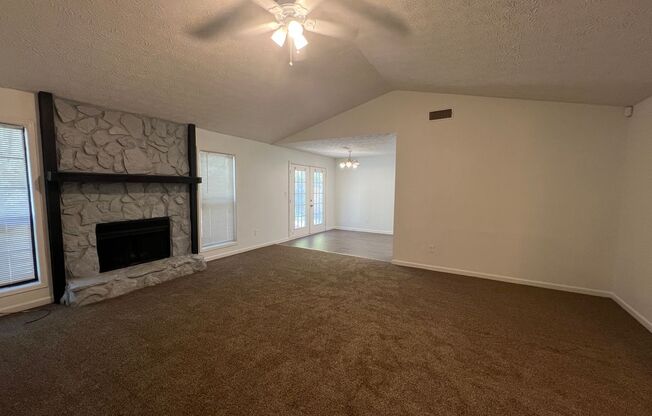 THE PERFECT 3 BEDROOM 2 BATHROOMS RANCH HOME FOR YOUR FAMILY!