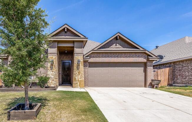 11909 HASSOP LN
